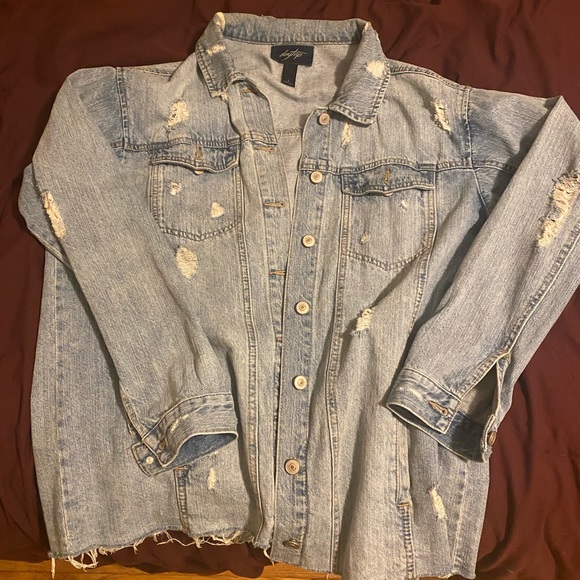 Daytrip Jackets & Blazers - Cute blue Jean coat , has rips in the arms, back and front.